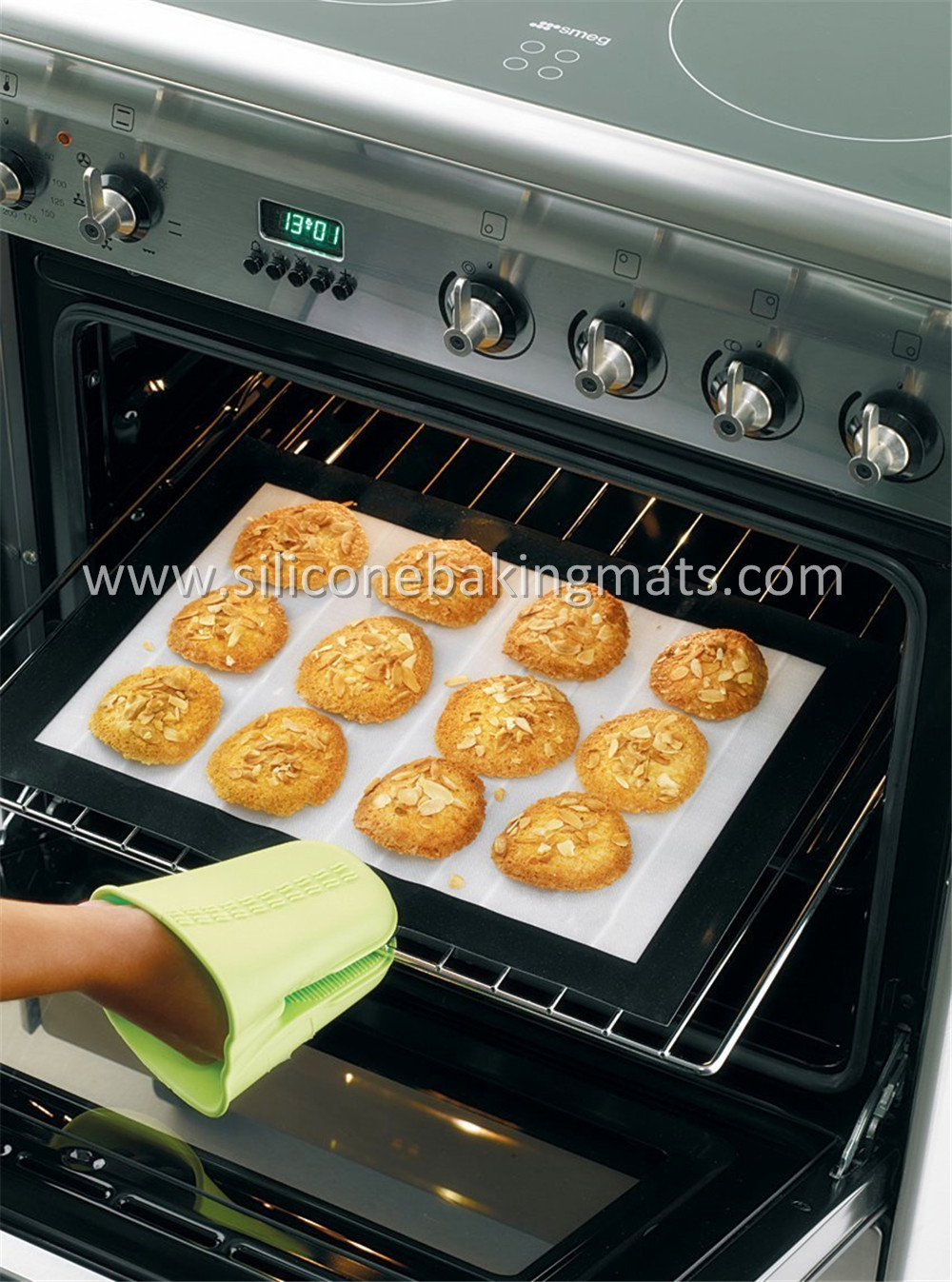 Wholesale Custom Nonstick Silicone Baking Mat