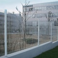 Factory price curved welded wire metal fence