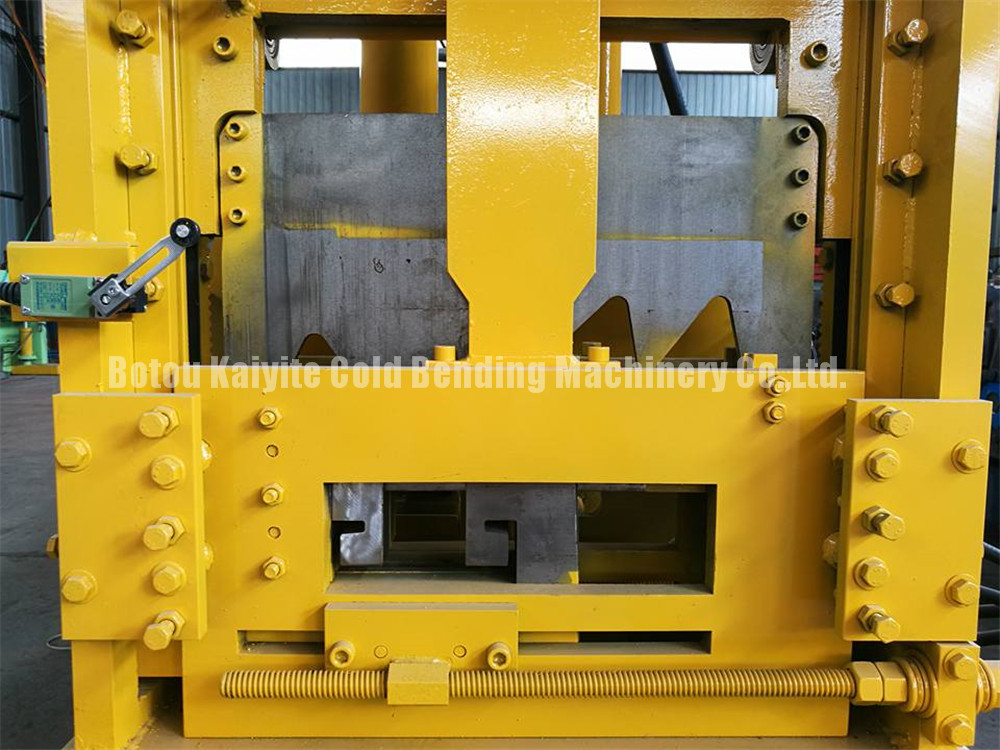 Metal Building Steel Frame Roll Forming Machine