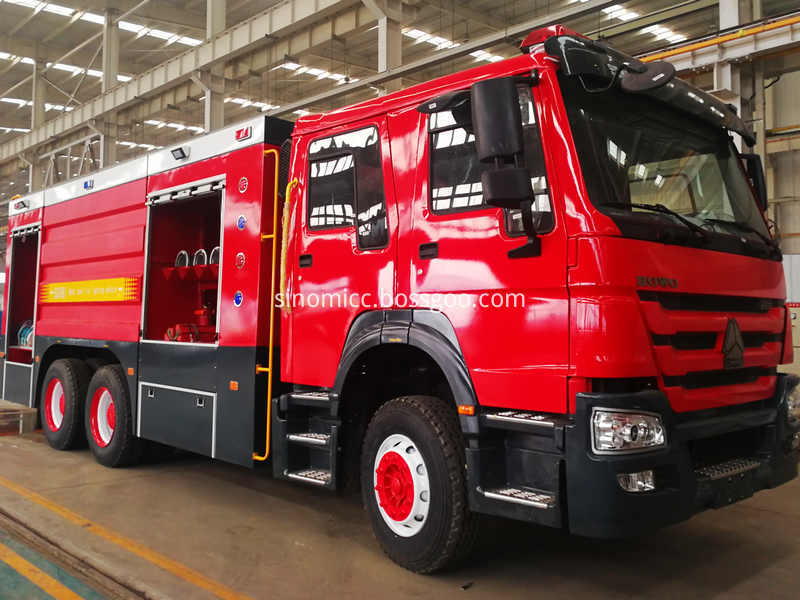 Fire Fighting Truck