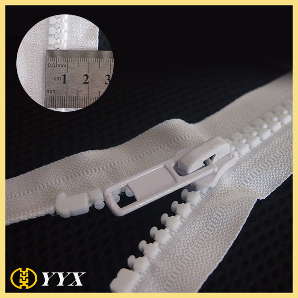 No10 Separating Plastic Zipper