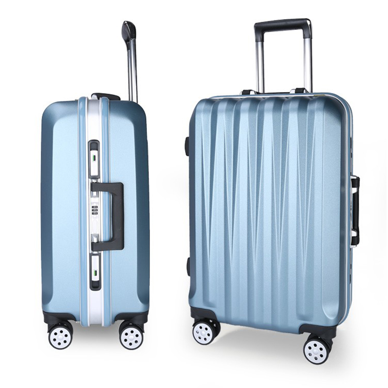 The best eBay suitcases