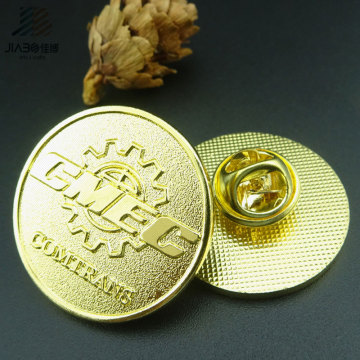 A presión la insignia de encargo del metal del Pin del logotipo del oro para el regalo promocional
