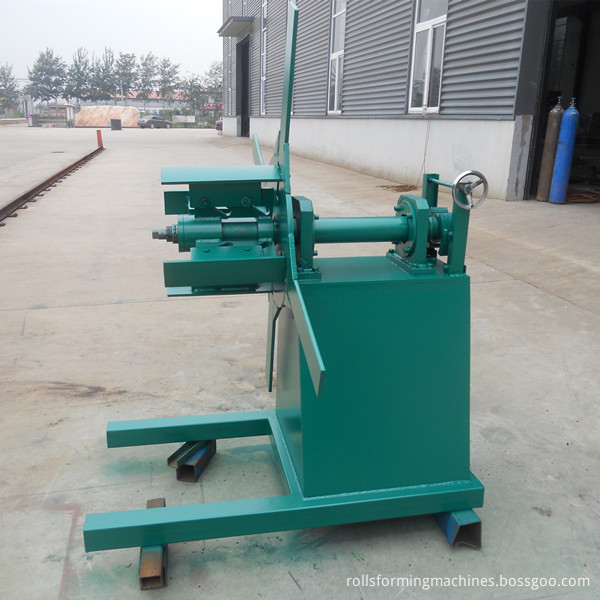 Multiple Shapes Steel Purlin Machine