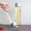 Verre de bouteille d&#39;eau de 350 ml Voss avec bouchon en plastique