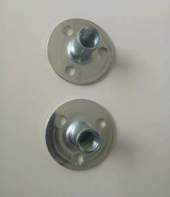 Round Weld Nuts