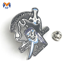 Souvenir Silver Color Unique Pin Badge Customized