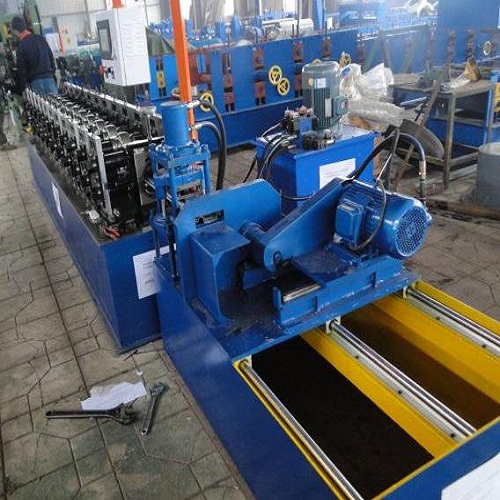 Roller Shutter Door Forming Machine (2)