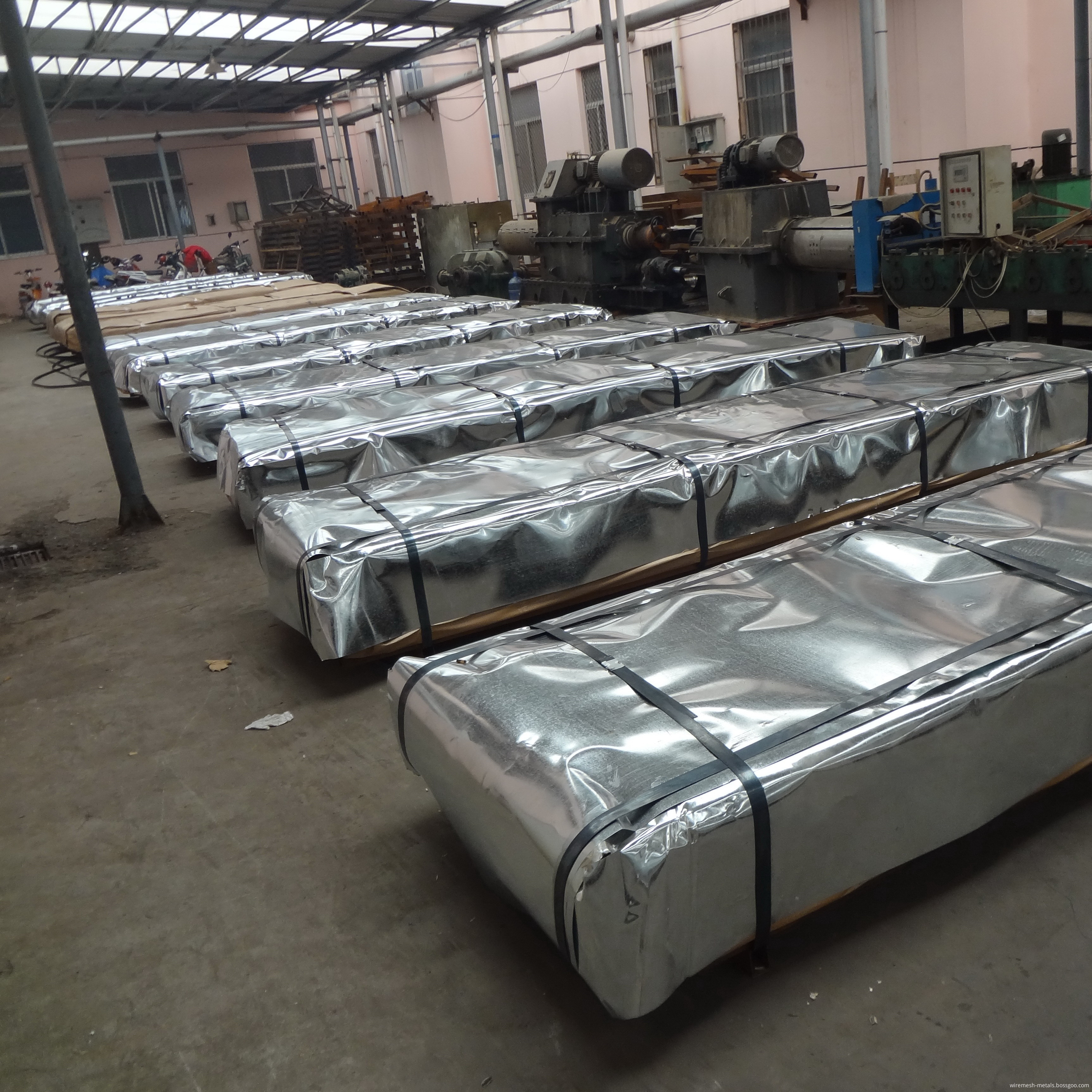 galvanized corrugated roofing sheet workshop