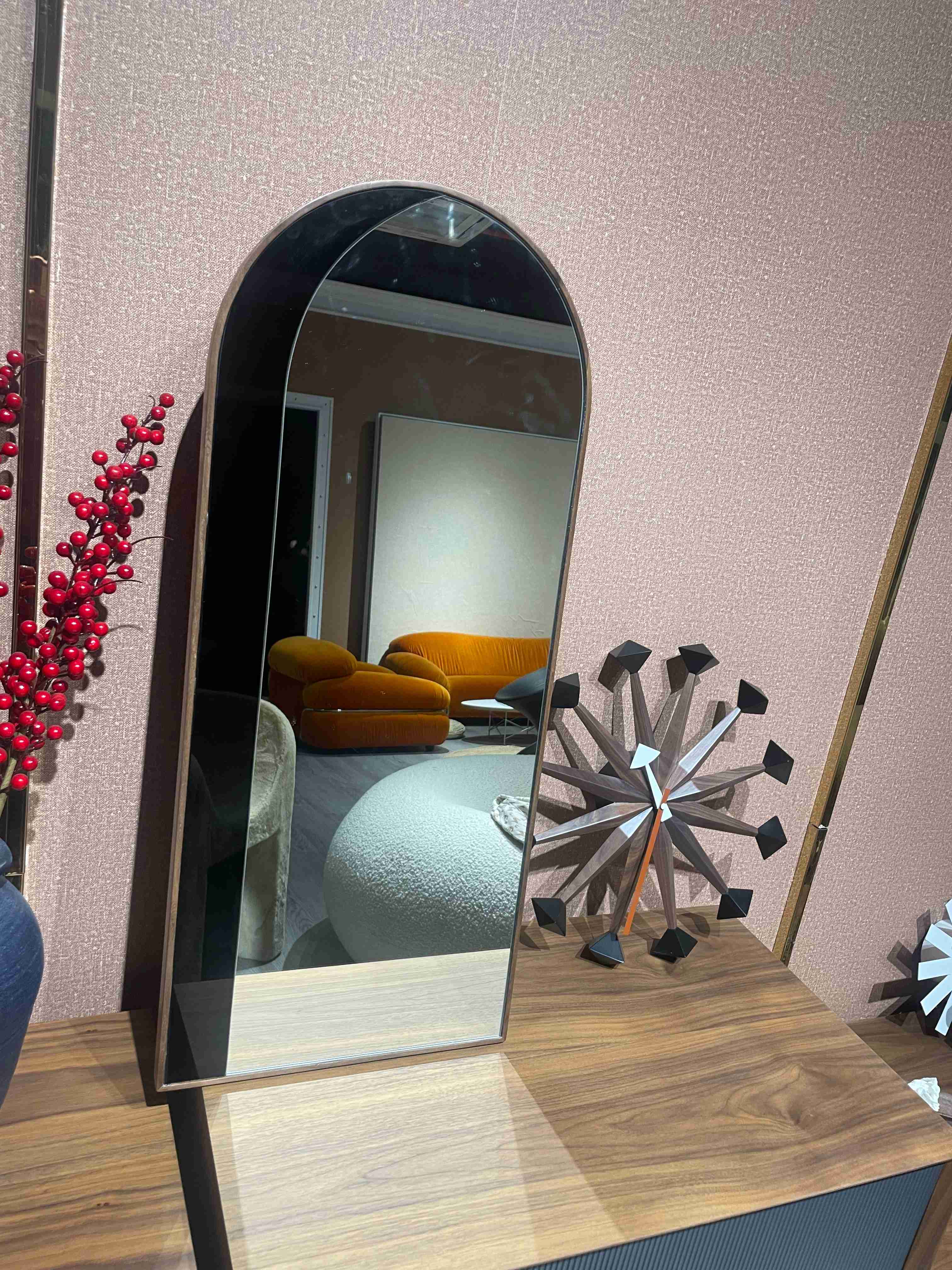 mirror mirror