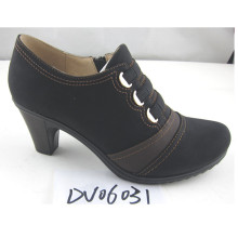 Novo estilo Chuncky Heel Ankle Boot para mulheres (S 42-3)