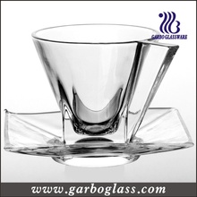 Nueva taza de cristal del estilo y platillo (TZ-GB09D0906)