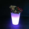 LED Pflanzgefäß für Garten dekorieren