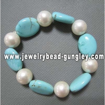 lady pearl bracelet with turquoise stone
