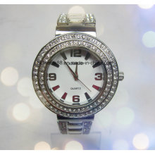 2017 Ladies Watch Fashion Alloy Crystal Bracelet Watches Quartz