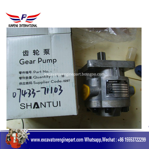 Sd32 Shantui Bulldozer Steering Pump 07440 72202 Hydraulic Gear Pump 07433 71103