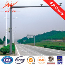 6m Q345 semáforo galvanizado poste y poste de cámara del CCTV