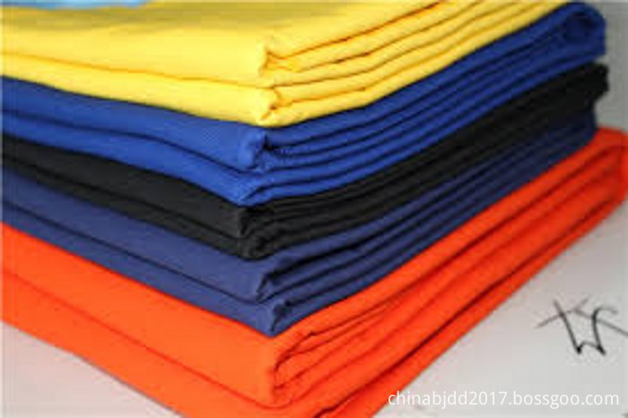 Poplin plain dyed shirt fabric