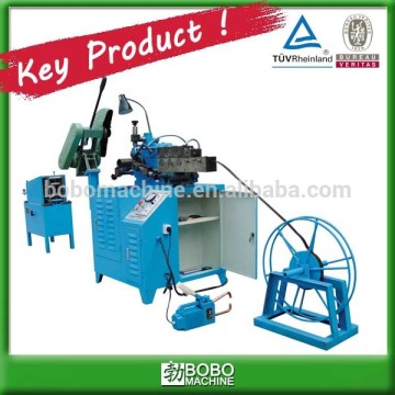 Spiral corrugated steel pipe making machine