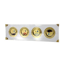 APEX Transparenter 4er-Pack Acryl-Medaillen-Münzenständer