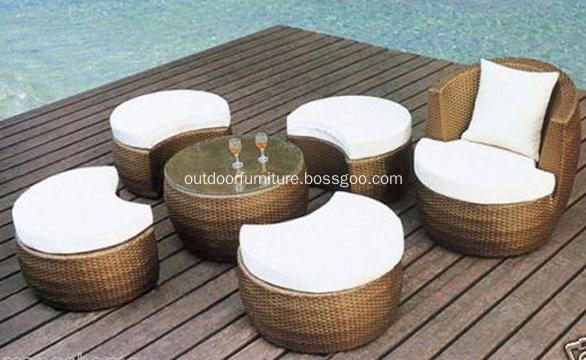 Outdoor Rattan Coffee Sofa Set With Footrest