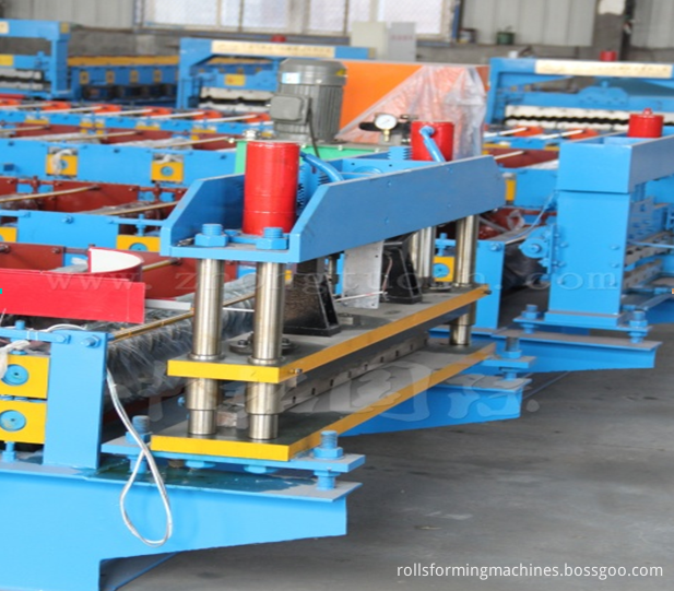 roof wall roll forming machine