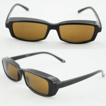 Homens Sport Fit Over Sunglasses com lente polarizada (91106)