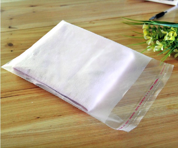 Frosted Self Adhesive Sealing Pe Bags For