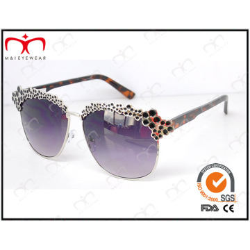 Fashionable Hot Selling UV400 Protection Metal Decoration Sunglasses (KM15029)