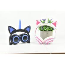 Dibujos animados Unicornio Cat Ear Kids LED Auriculares para niños