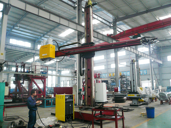 Welding Column And Boom For Oil Tank 2