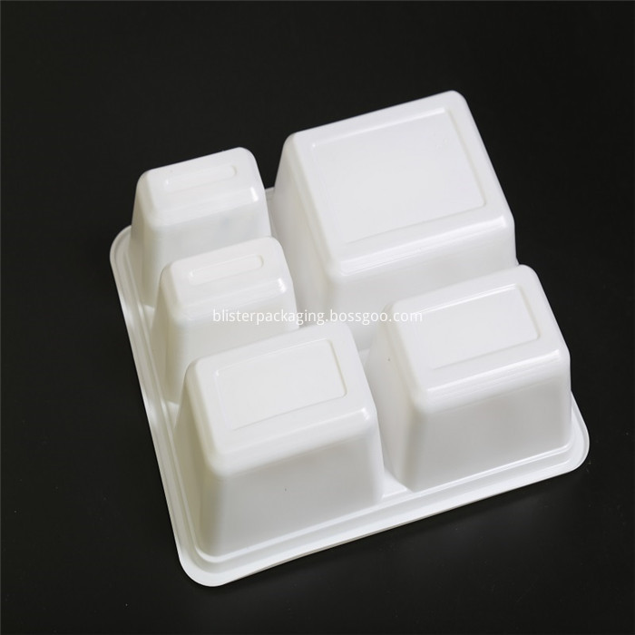 thermoformed plastic packaging