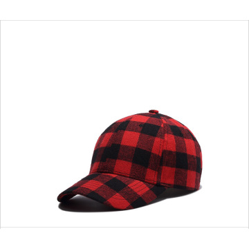 Gorra de béisbol a cuadros negra y roja de algodón