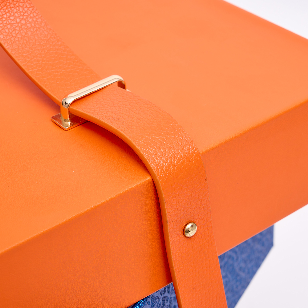 Custom Rigid Boxes and Packaging Custom Rigid Boxes and Packaging