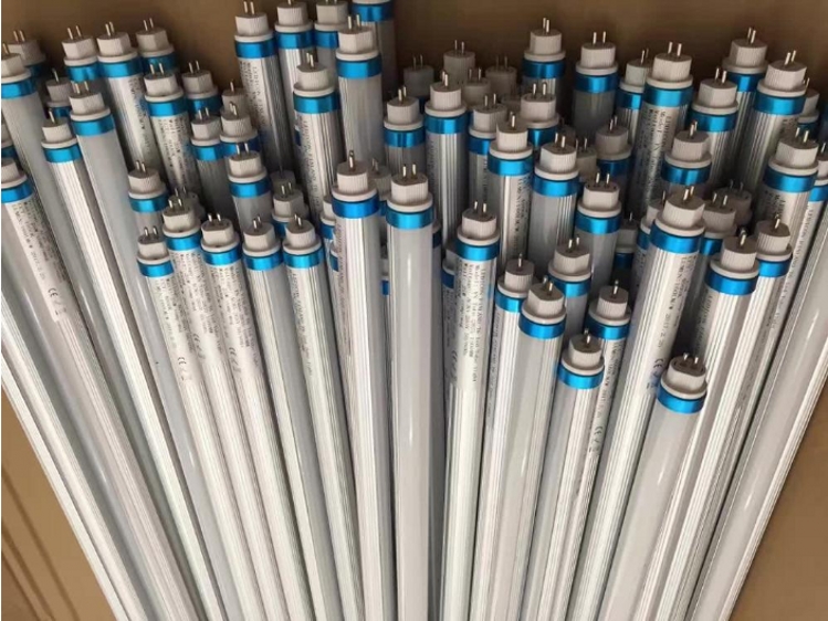 High Lumen 18W T6 LED Tube Light