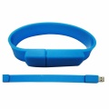 Embossed silicone wristband USB flash drive