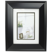 Black Traditional 4x6 inch Plastic Photo Frame