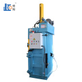 Machine de recyclage de plastique PET verticale hydraulique