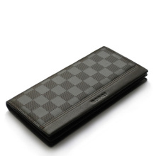 Bifold men wallet make in genuine leather with plaid printing