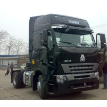 Тягач Sinotruk Zz4257n3241W