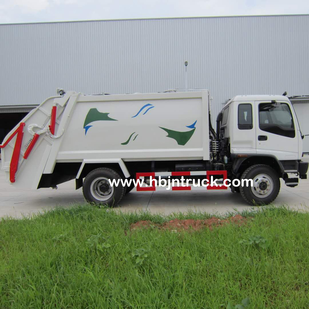 Isuzu Compressed Garbage Truck