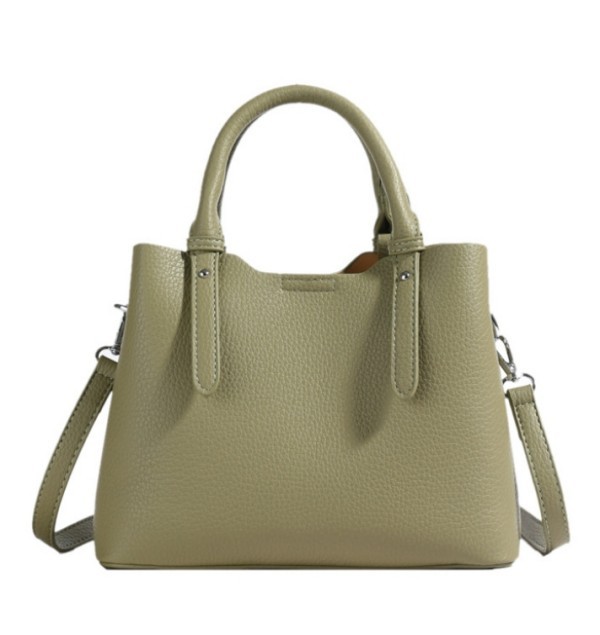 2025 new casual and lightweight crossbody bag 2025 new casual and lightweight crossbody bag