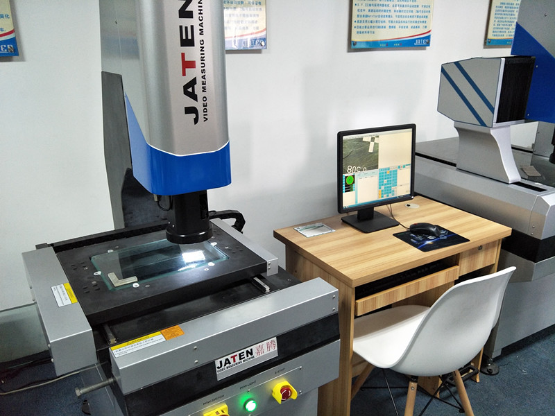 CNC video measuring machine