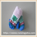 children knitted Chrismas tree pattern gloves