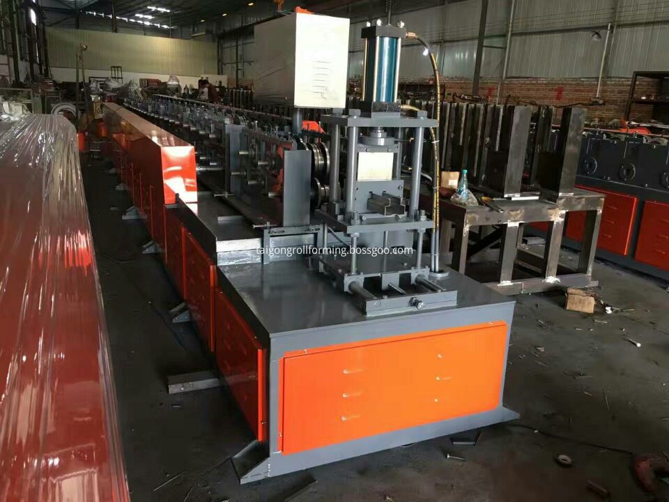 Storage Shelf Roll Forming Machine