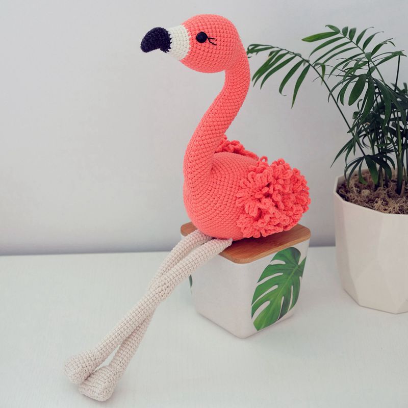 10 2 Crochet Flamingo