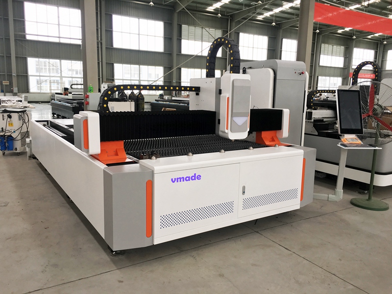 Fiber Laser Cutting Machine