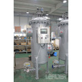 Self-cleaning water filter housing for industry water treatment