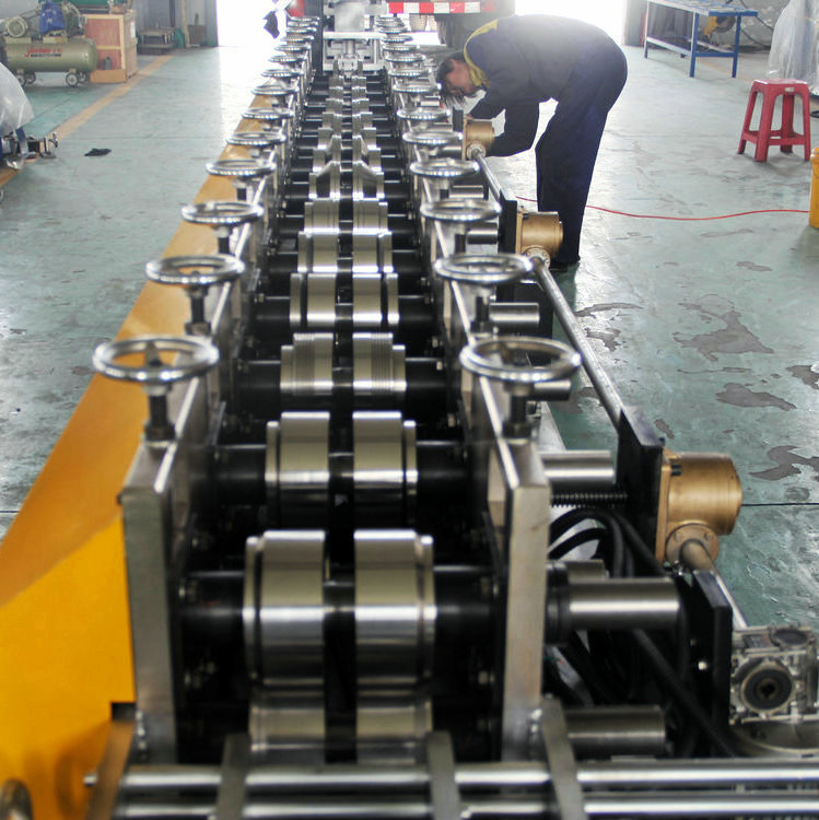 steel roof truss machine