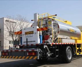 4000L Bitumen Sprayer